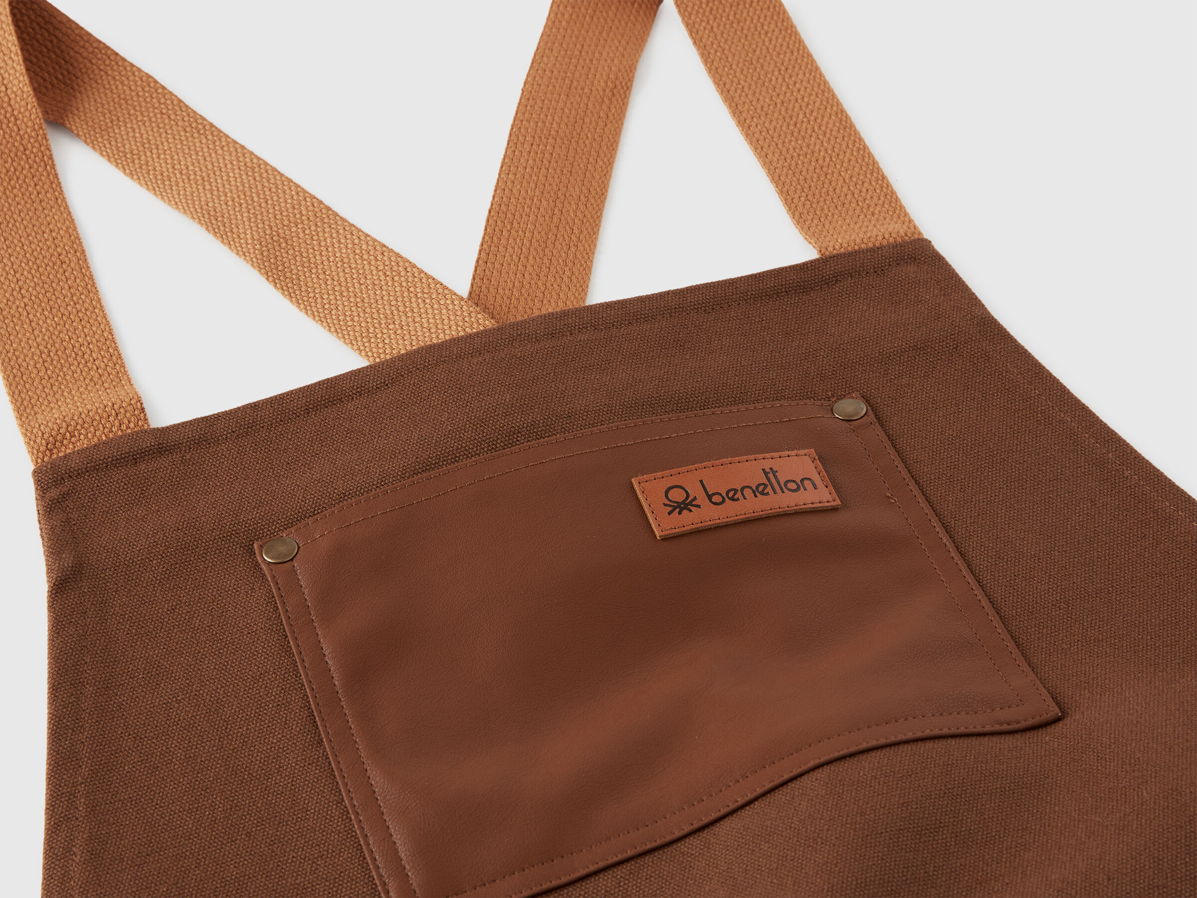 APRON Men image number 3